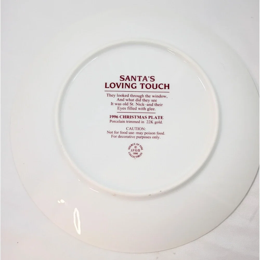 Santas Loving Touch 1996 Avon Christmas Plate